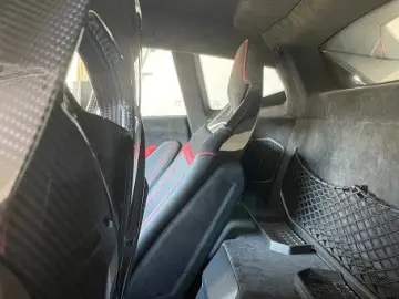 LAMBORGHINI HURACAN TECNICA LIFT CARBON SEATS GARANTIE 1HAND