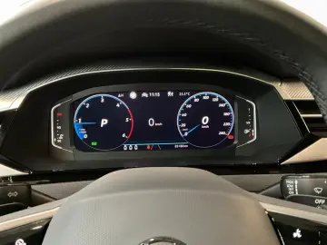 VW Arteon SB R-Line Pano 360 Stand-H. AHK