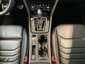 VW Arteon SB R-Line Pano 360 Stand-H. AHK