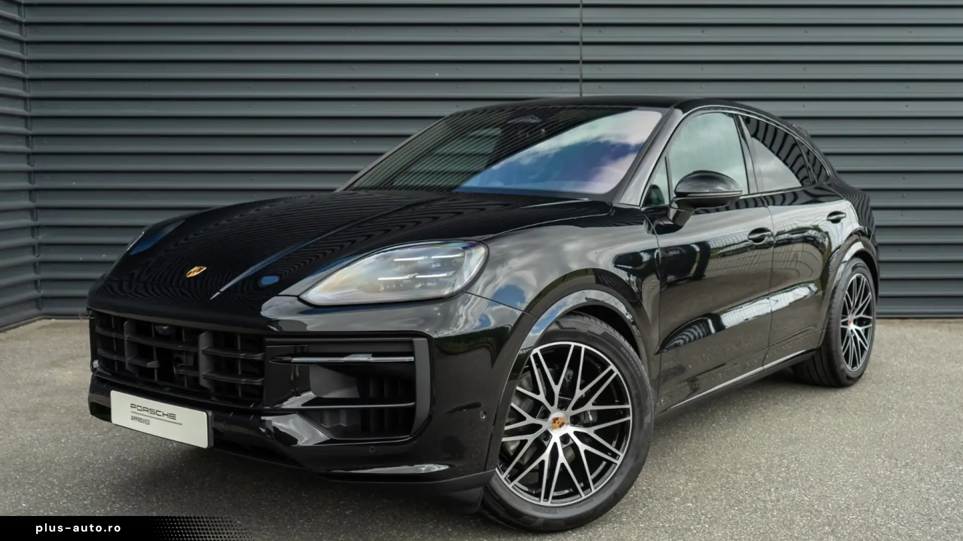 Porsche Cayenne Coupe Black Edition InnoDrive LED matrix