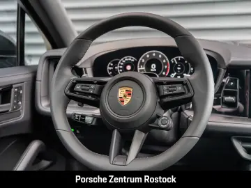 Porsche Cayenne Coupe Black Edition InnoDrive LED matrix