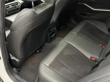 BMW 320 3 Touring 320 d xDrive M Sport