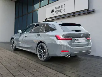 BMW 320d xDrive MMRY ADAPTLED HUD STNDHZNG PANO 360