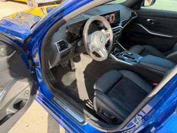 BMW 320 3 Touring 320 d xDrive M Sport Portimao Blau