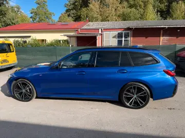 BMW 320 3 Touring 320 d xDrive M Sport Portimao Blau