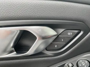 BMW 330 i xDrive Touring M Sportpaket HUD StandHZG P