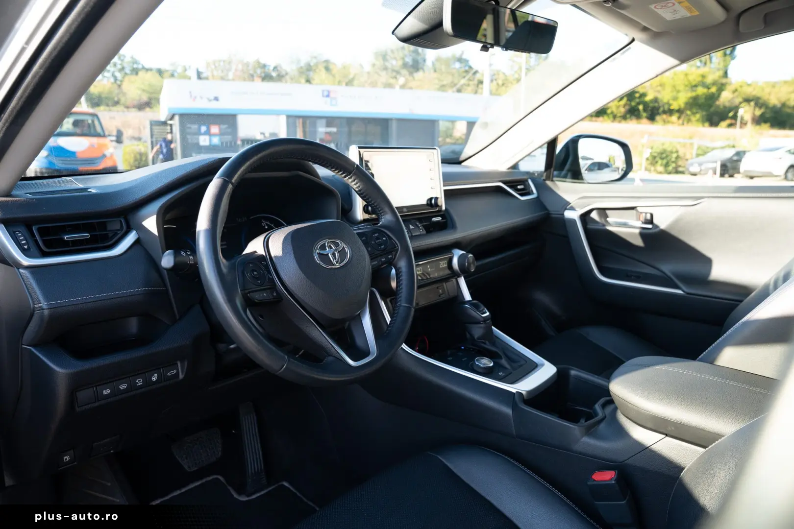 Toyota RAV4 2.5 Hybrid Luxury HSD E-CVT 4x4