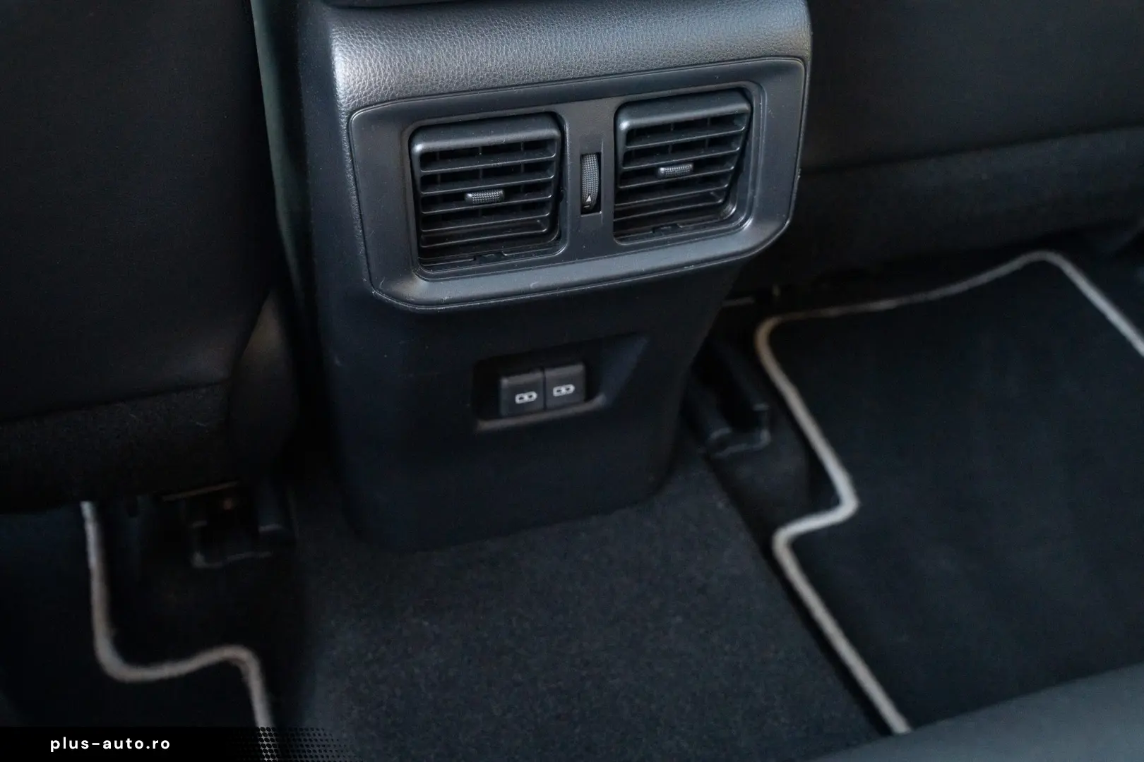 Toyota RAV4 2.5 Hybrid Luxury HSD E-CVT 4x4