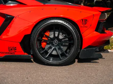 Lamborghini Aventador  LP 700 Roaster  Liberty Walk