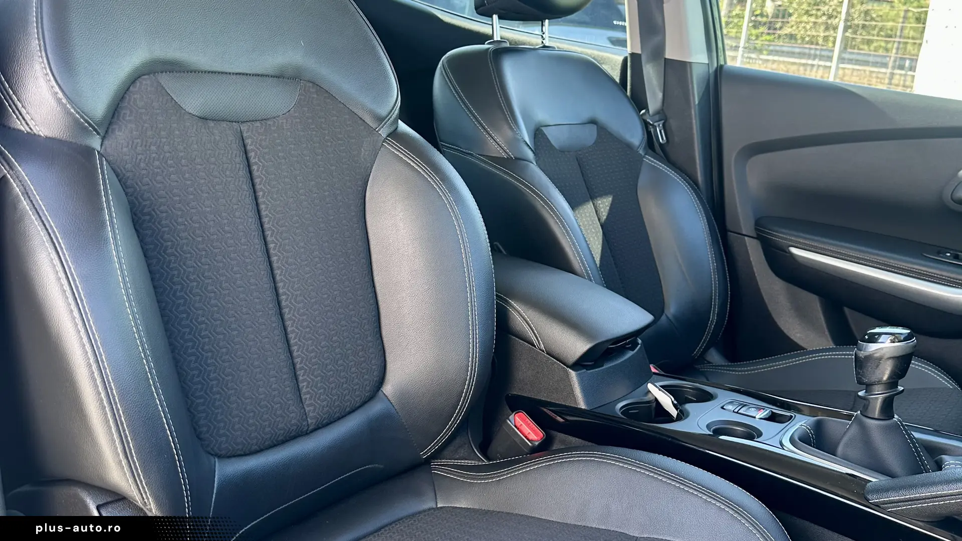 Renault Kadjar Intense Faruri Distributie Rate Garantie