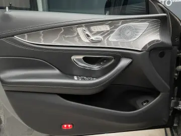 MERCEDES-BENZ CLS 450 4MATIC COUPÉ   AMG LINE