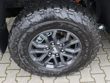 FORD RANGER RAPTOR DOUBLE CAB PERFORMANCE