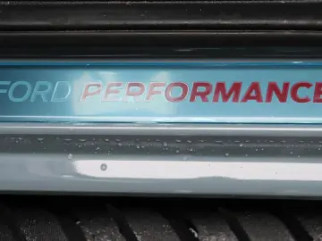 FORD RANGER RAPTOR DOUBLE CAB PERFORMANCE