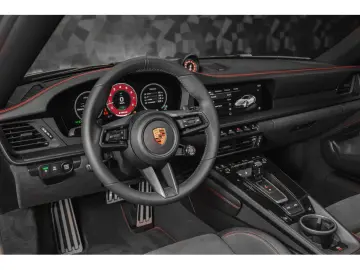 PORSCHE 911 TARGA 4 GTS PDK   541 CP   SPORT CHRONO