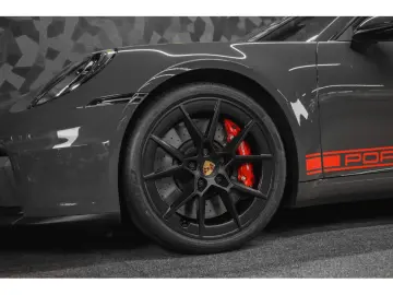 PORSCHE 911 TARGA 4 GTS PDK   541 CP   SPORT CHRONO