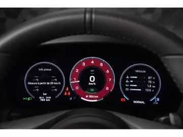 PORSCHE 911 TARGA 4 GTS PDK   541 CP   SPORT CHRONO