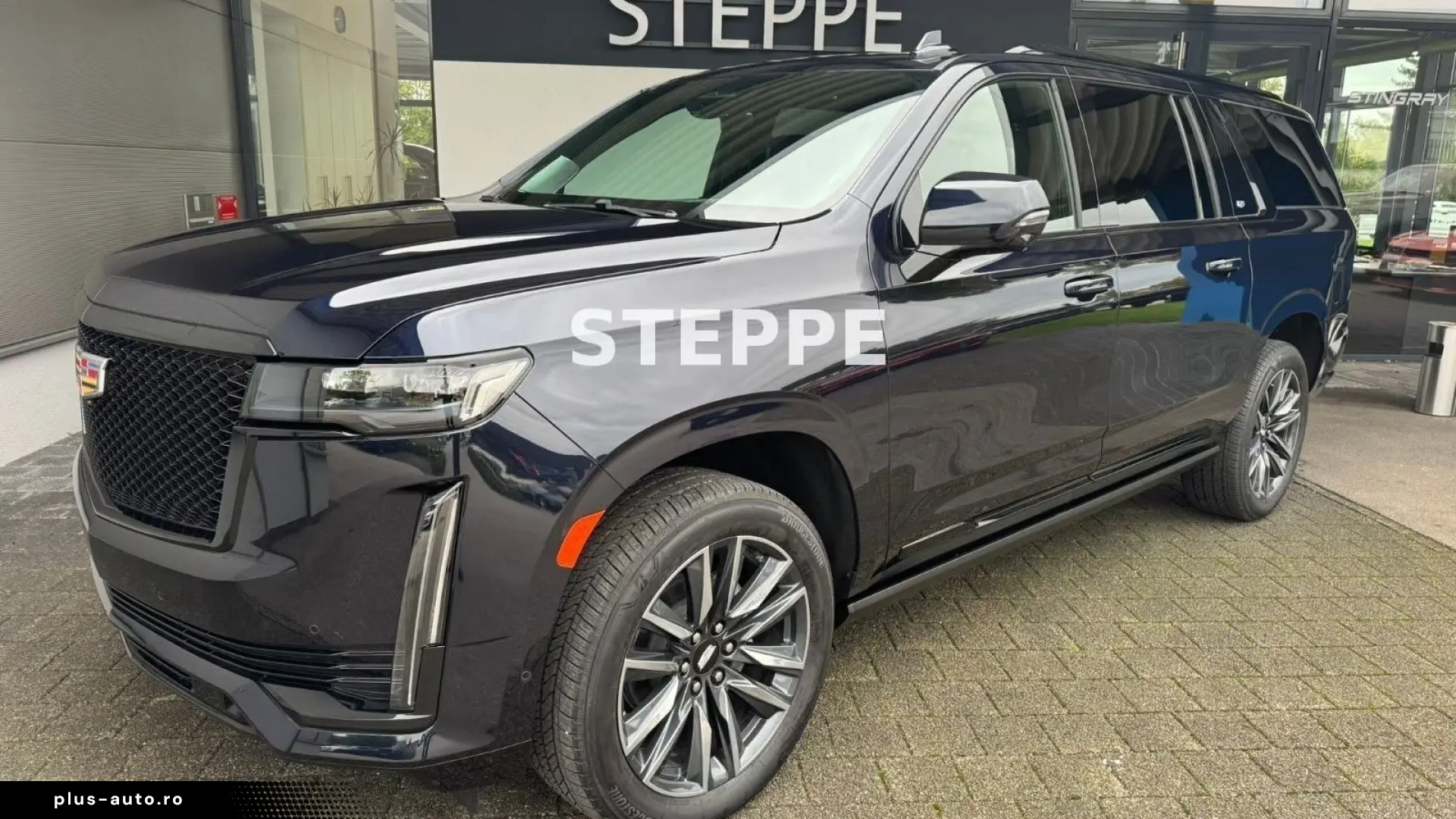 CADILLAC ESCALADE ESV SPORT PLATINUM 6.2 V8 4x4