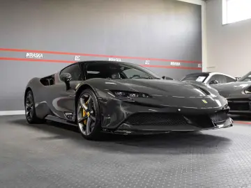 FERRARI SF90 STRADALE – ASSETTO FIORANO  CARBON  DAYTONA