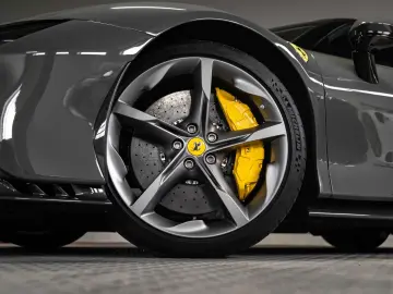 FERRARI SF90 STRADALE – ASSETTO FIORANO  CARBON  DAYTONA