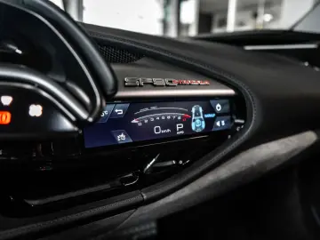 FERRARI SF90 STRADALE – ASSETTO FIORANO  CARBON  DAYTONA