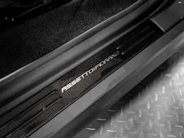 FERRARI SF90 STRADALE – ASSETTO FIORANO  CARBON  DAYTONA