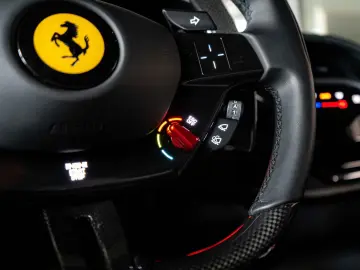 FERRARI SF90 STRADALE – ASSETTO FIORANO  CARBON  DAYTONA