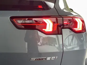 BMW X2 sDrive20i AdpLED 360 St&Go HUD LivePro Iconic