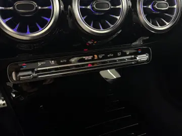 MERCEDES-BENZ CLA 200 AMG Line Night Standheizung Bu…