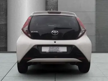 TOYOTA Aygo X-Play Automatik  Team-D CarPlay DAB Kamera