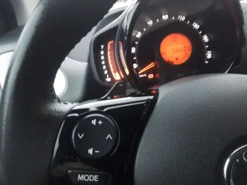 TOYOTA Aygo X-Play Automatik  Team-D CarPlay DAB Kamera