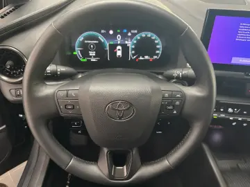 TOYOTA C-HR Hybrid FWD Team Deutschland