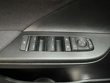 TOYOTA C-HR Hybrid FWD Team Deutschland
