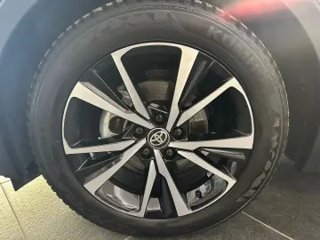 TOYOTA C-HR Hybrid FWD Team Deutschland