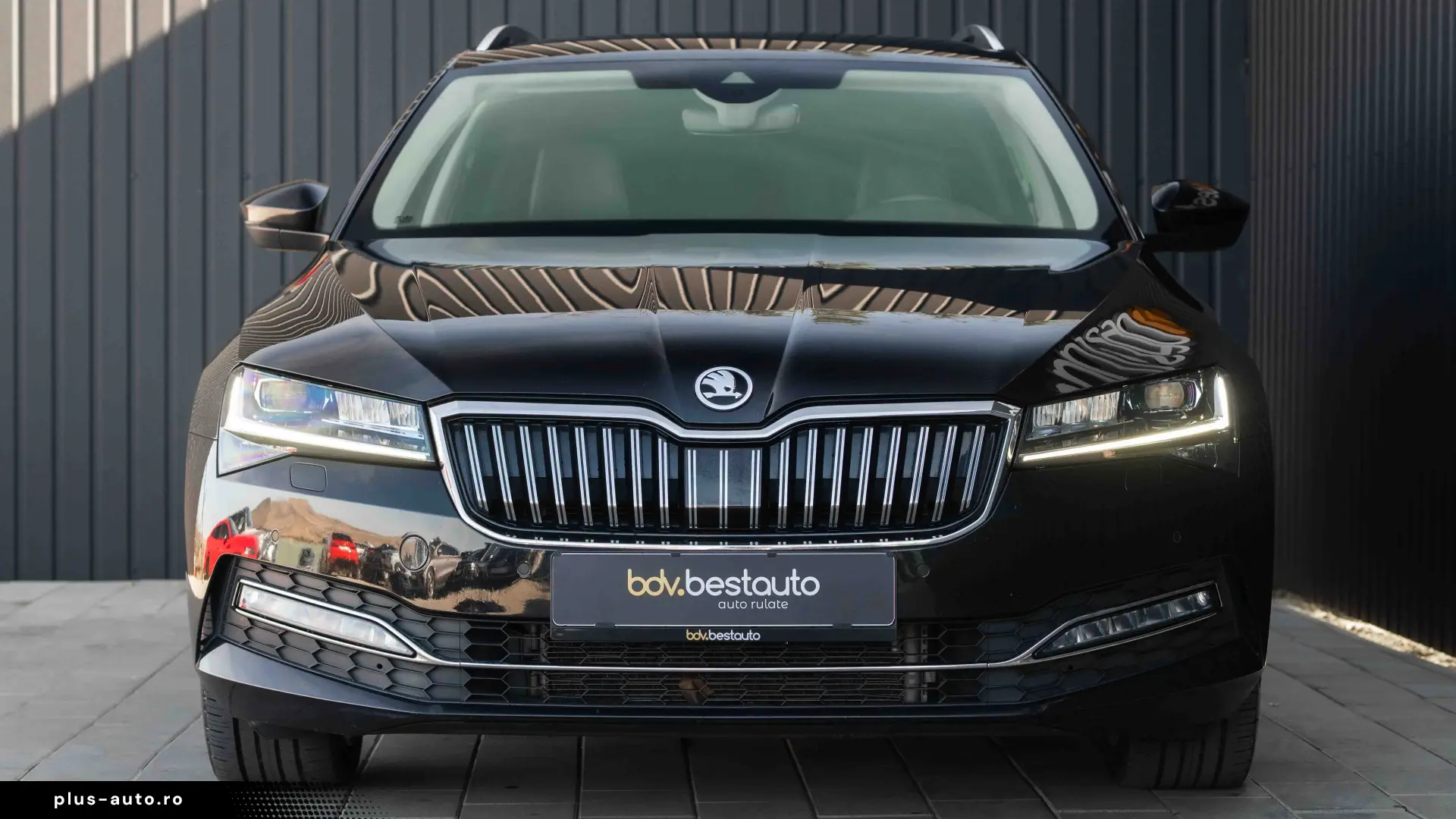 Skoda Superb 2.0 TDI 4X4 DSG Style