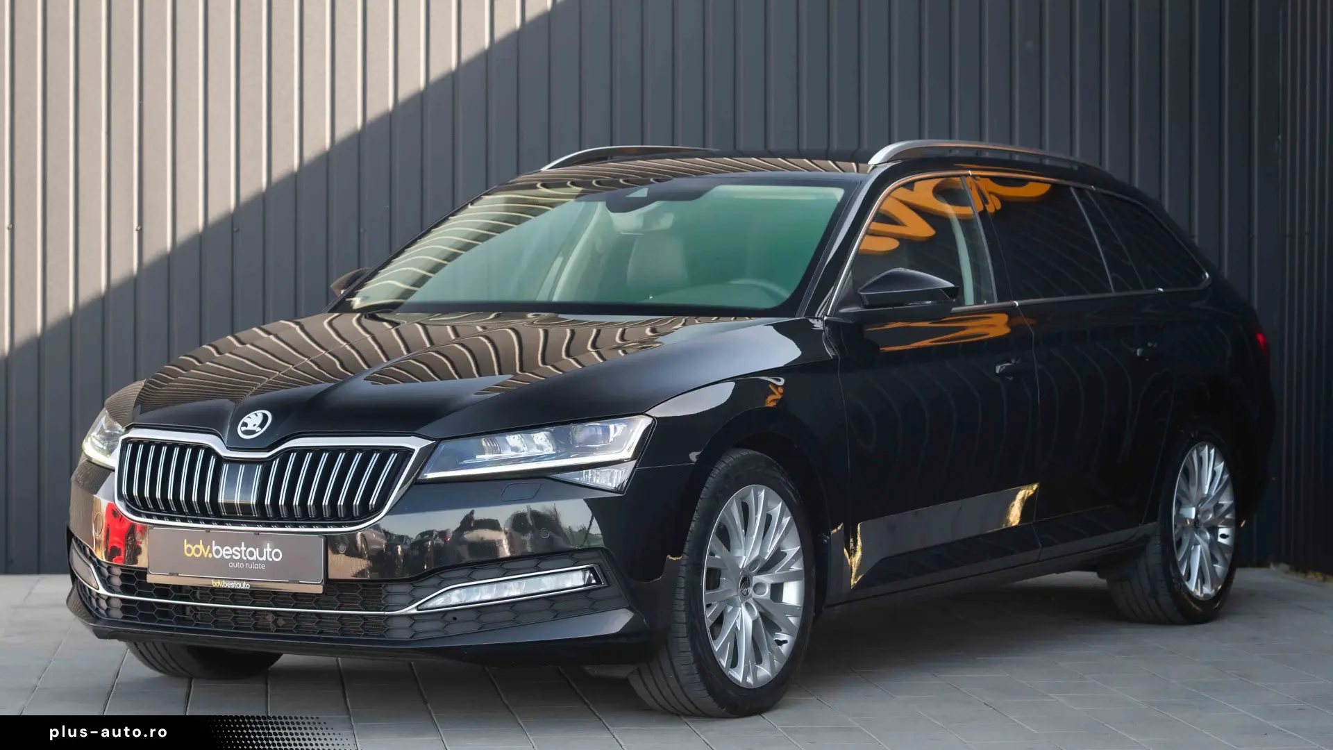 Skoda Superb 2.0 TDI 4X4 DSG Style