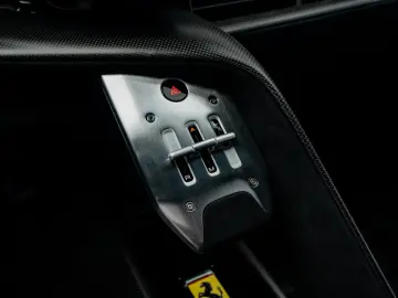 Farrari 849 Testarossa