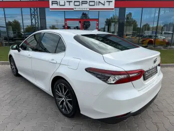 TOYOTA Camry 2.5 Hybrid Executive VIP HYBRID WARRANTY