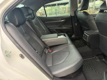 TOYOTA Camry 2.5 Hybrid Executive VIP HYBRID WARRANTY