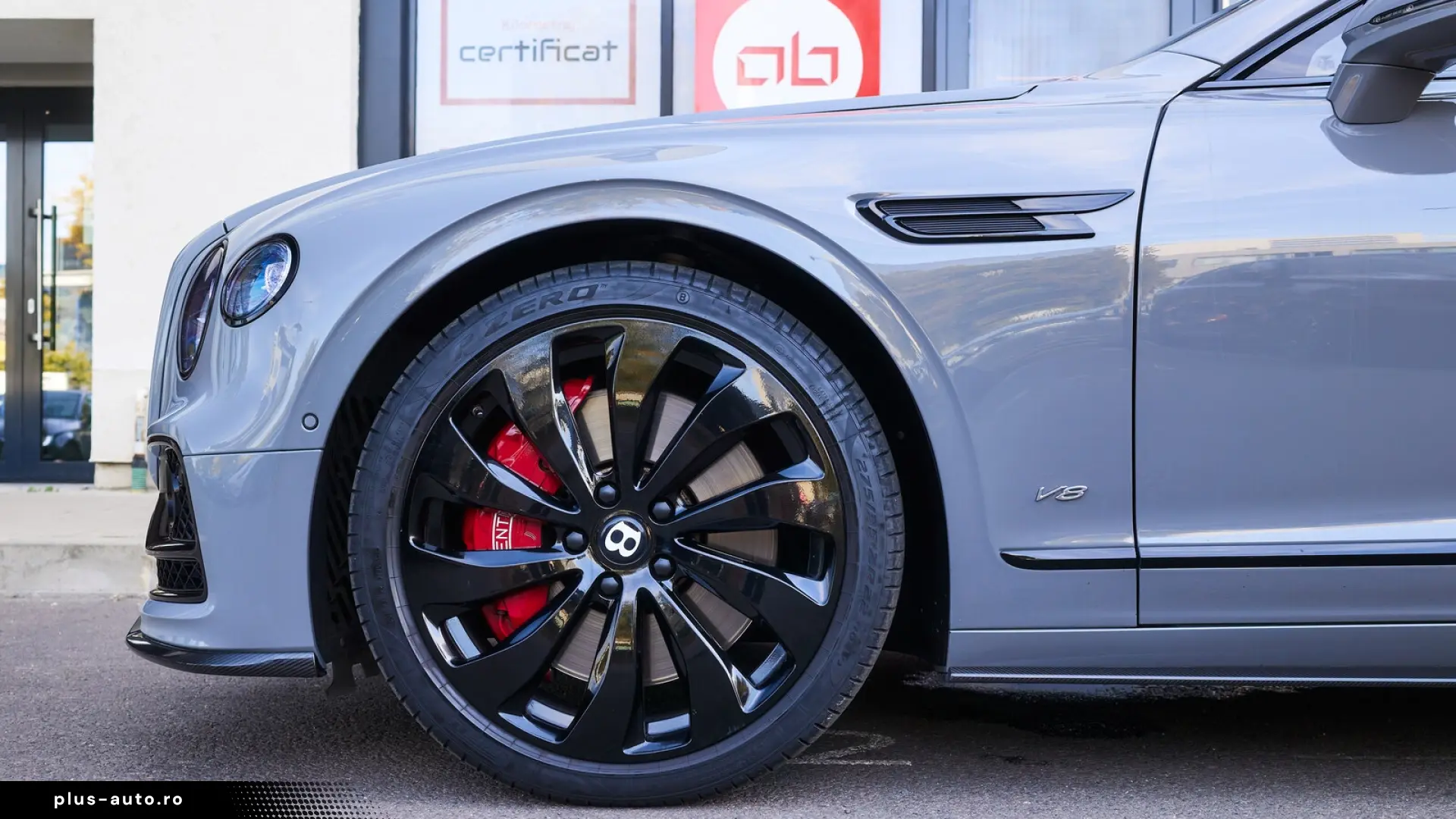 Bentley Flying Spur 4.0 V8