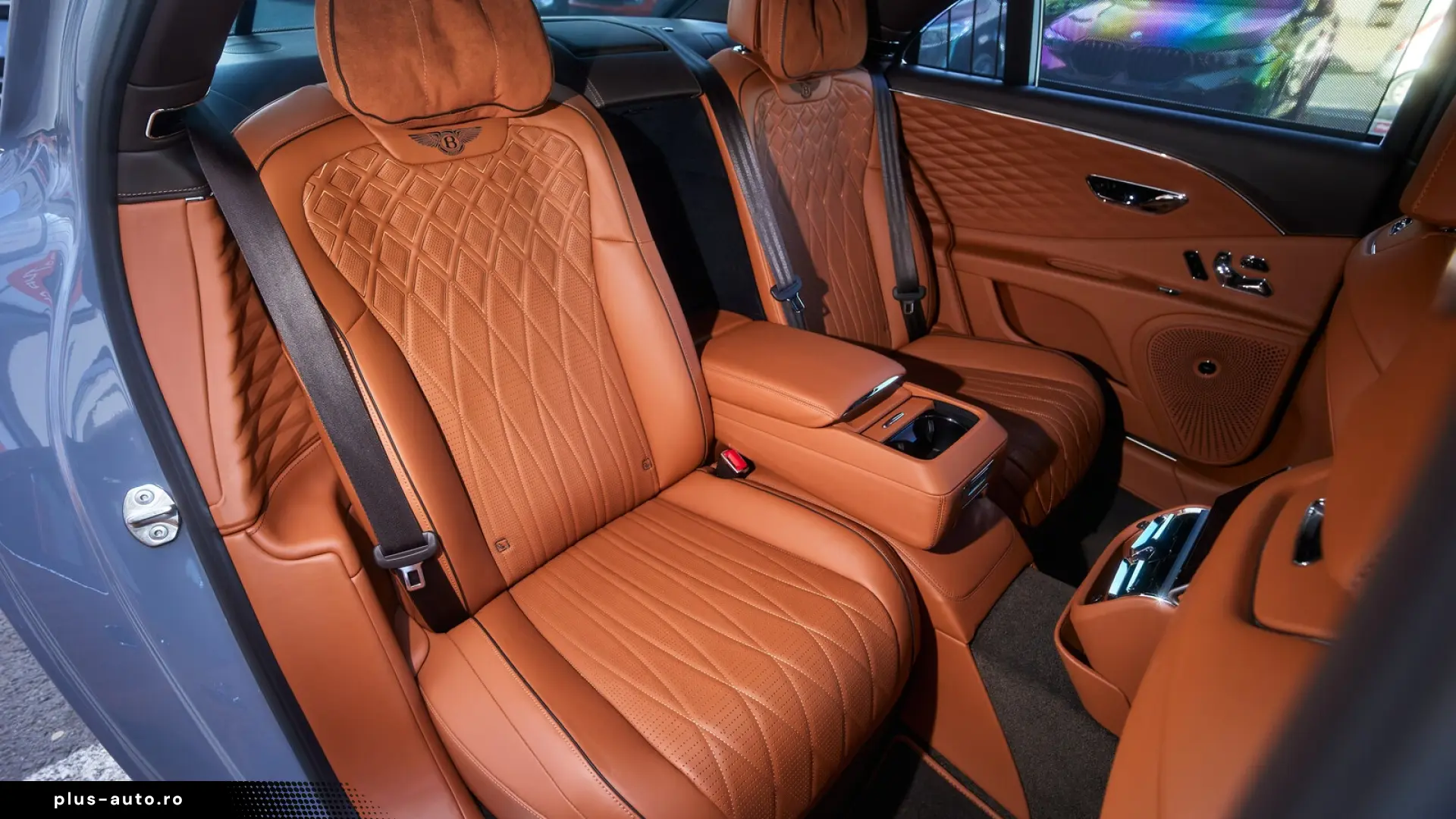Bentley Flying Spur 4.0 V8