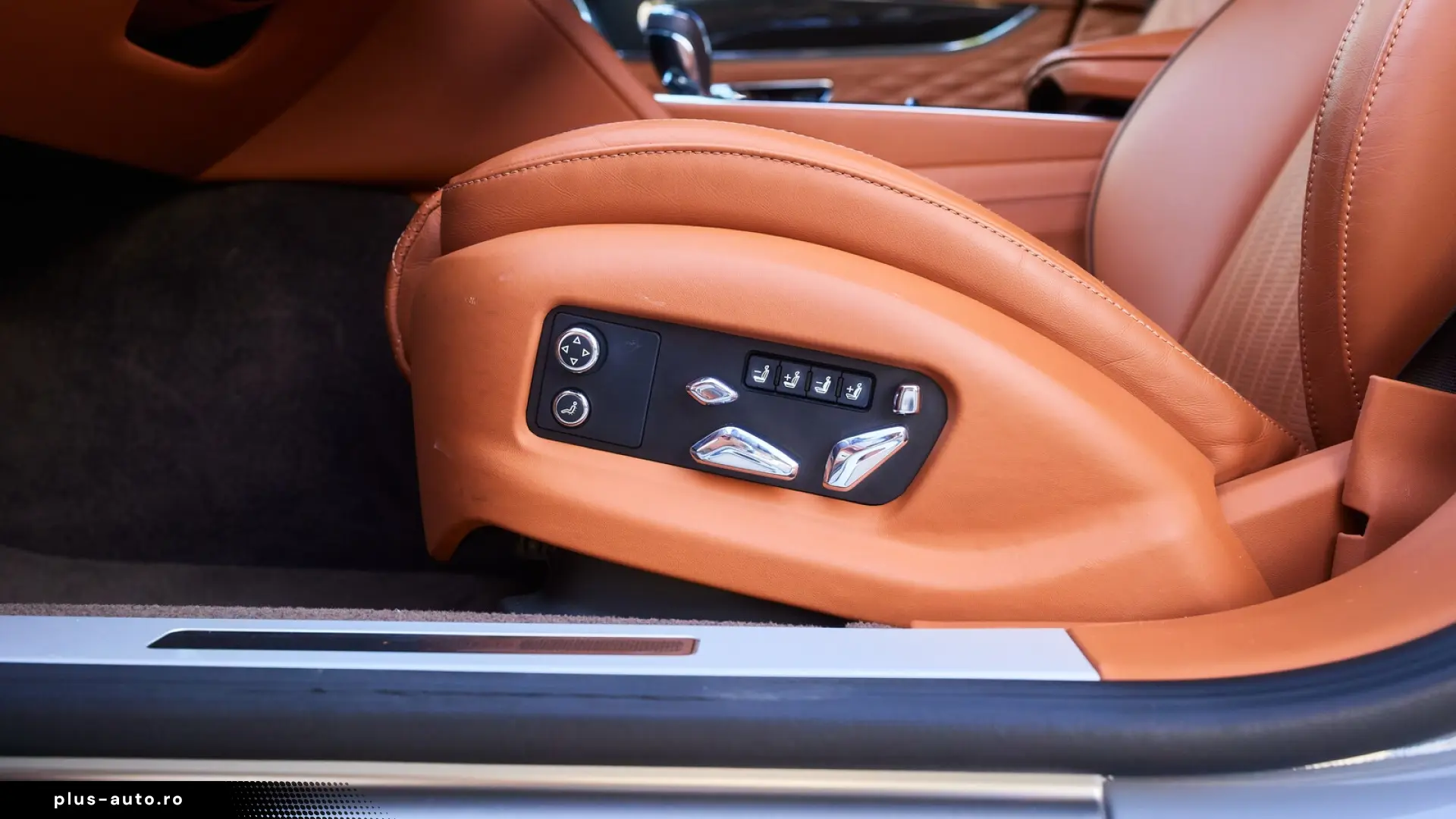 Bentley Flying Spur 4.0 V8