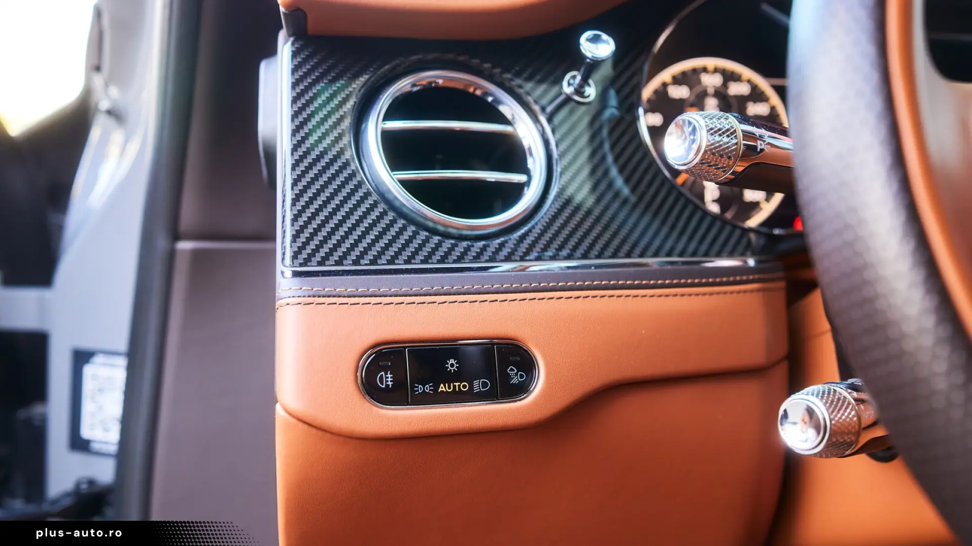 Bentley Flying Spur 4.0 V8