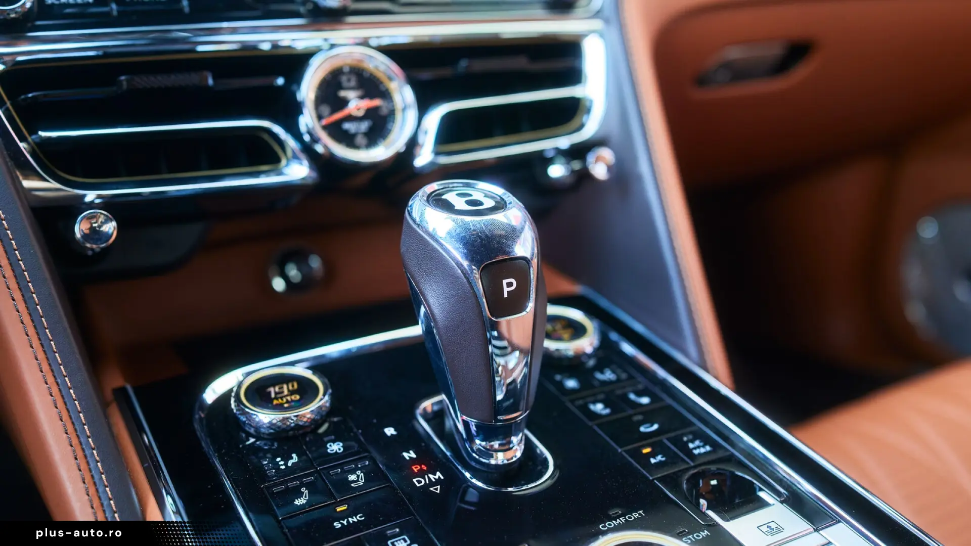Bentley Flying Spur 4.0 V8