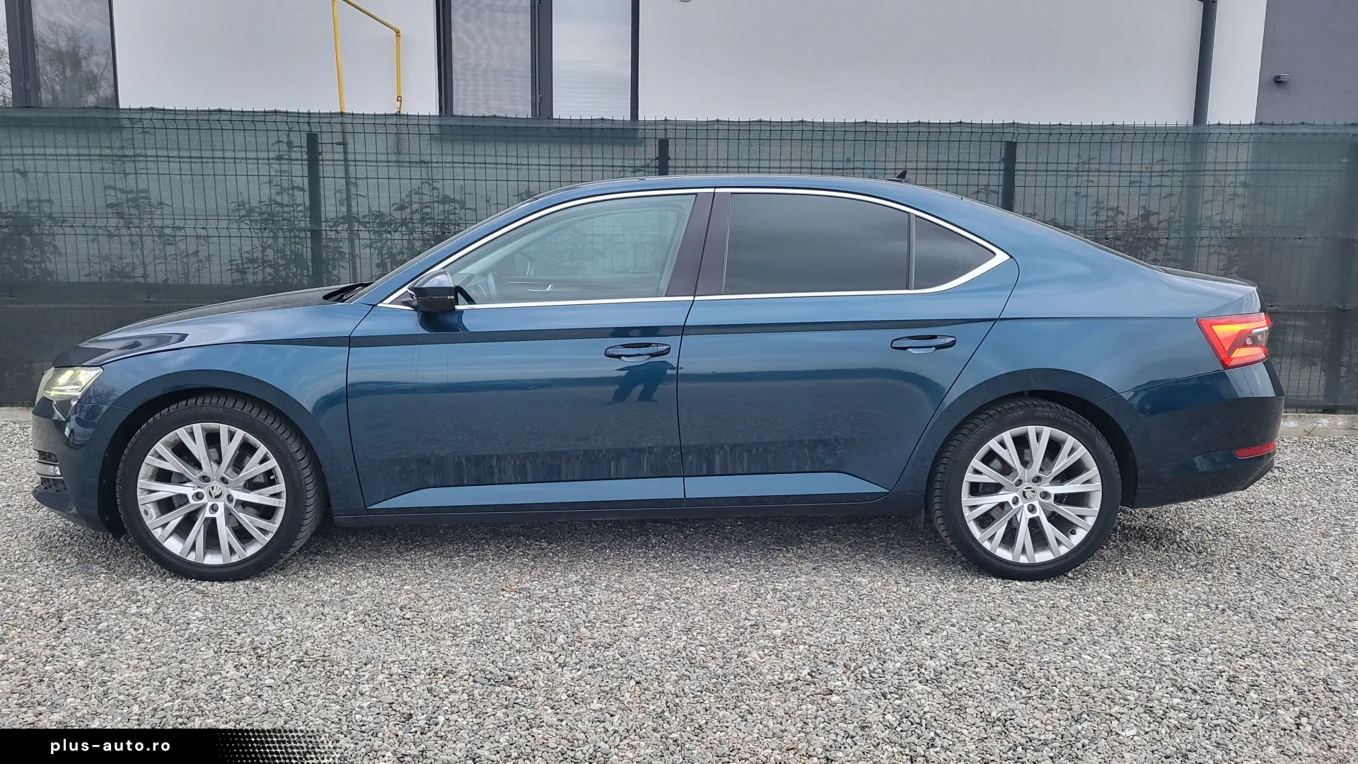 Skoda Superb 2.0 TDI 4X4 DSG Style