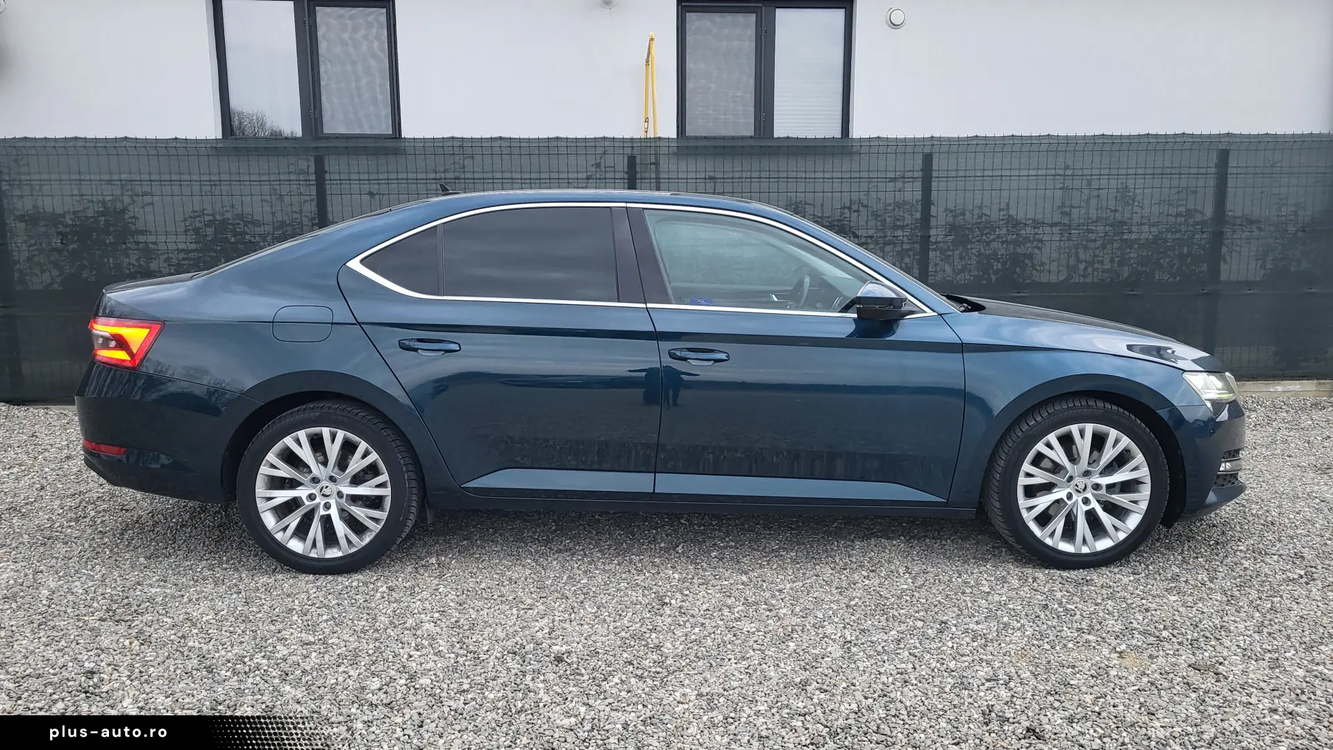 Skoda Superb 2.0 TDI 4X4 DSG Style