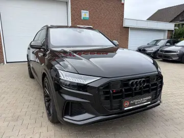 AUDI SQ8 4.0 TFSI QUATTRO   COMPETITION PLUS • CARBON