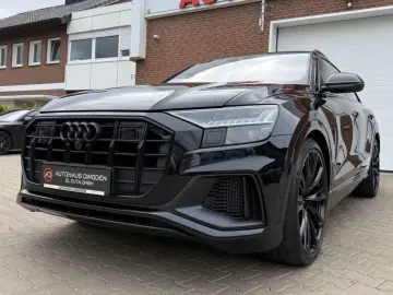 AUDI SQ8 4.0 TFSI QUATTRO   COMPETITION PLUS • CARBON