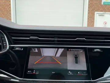 AUDI SQ8 4.0 TFSI QUATTRO   COMPETITION PLUS • CARBON