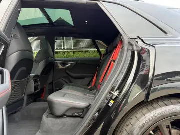 AUDI SQ8 4.0 TFSI QUATTRO   COMPETITION PLUS • CARBON