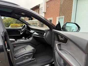 AUDI SQ8 4.0 TFSI QUATTRO   COMPETITION PLUS • CARBON